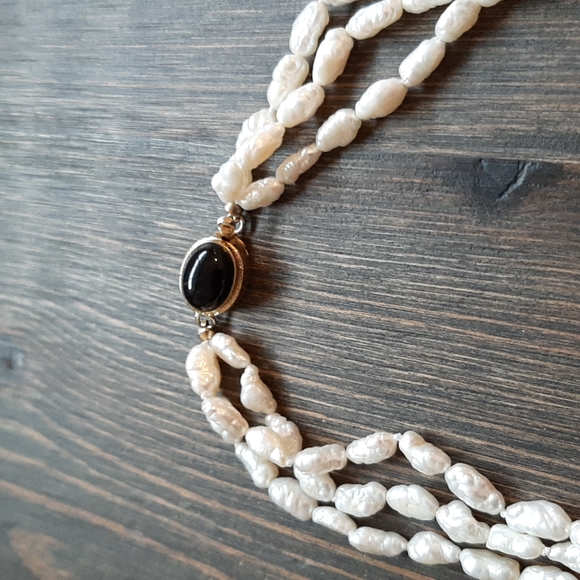 Freshwater seed Pearl necklace and bracelet Set - Picture 8 of 8